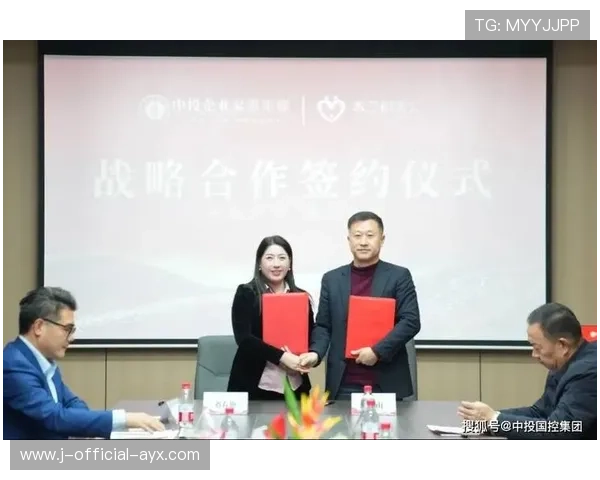 俱乐部商业合作签约仪式吸引本地媒体关注，俱乐部合作方案